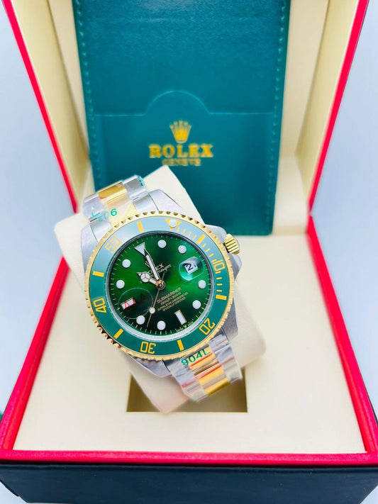 Rolex Submariner Date in Gold-Tone